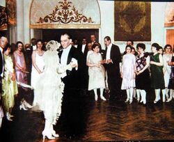 Atatürk dancing at a wedding.jpg