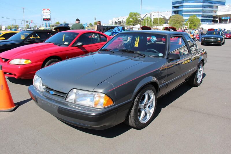 File:1989 Ford Mustang LX Coupe (14402804664).jpg