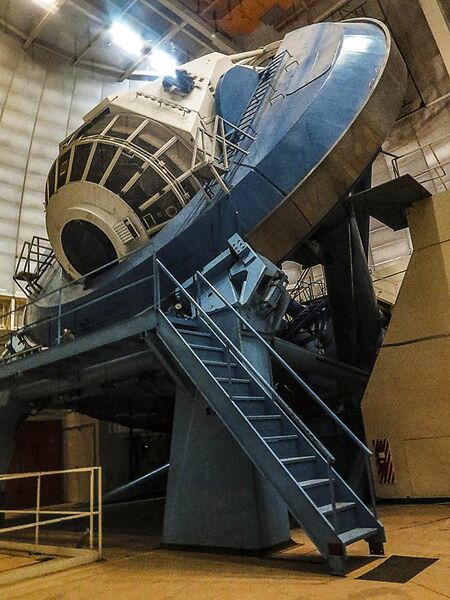 File:4m telescope at Kitt Peak.jpg