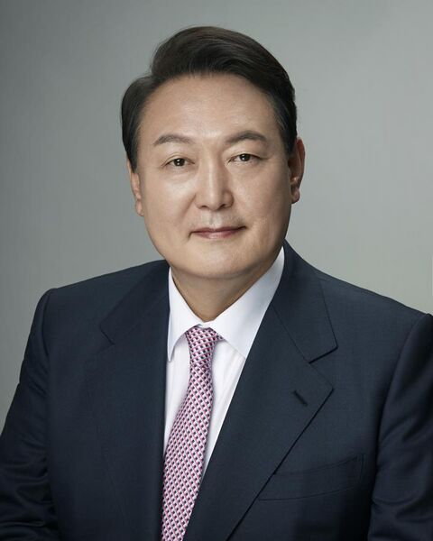 File:South Korea President Yoon Suk Yeol portrait.jpg