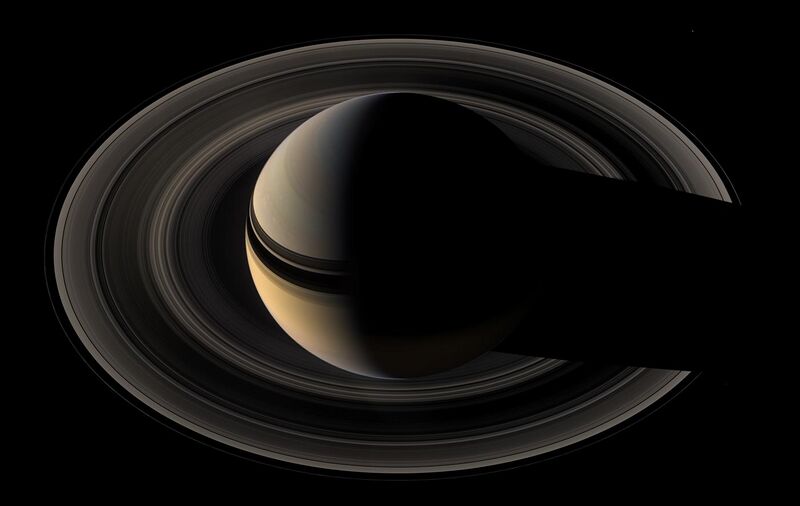 File:Backlit Saturn from Cassini Orbiter 2007 May 9.jpg