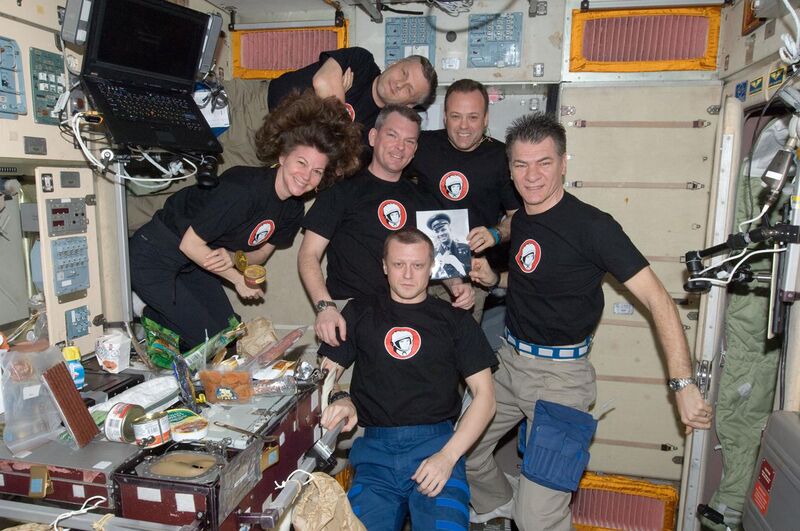 File:ISS-27 crew in the Zvezda Service Module in honor of Yuri Gagarin.jpg