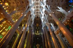 Sagrada Família, Columns.jpg