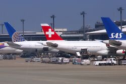 012 SAS Scandinavian Airlines, Swiss Air Lines, United Airlines at Tokyo Narita International Airport, Japan.JPG