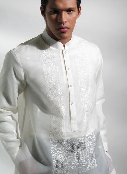 File:MyBarong created this Custom tailored Barong Tagalog for my wedding.jpg