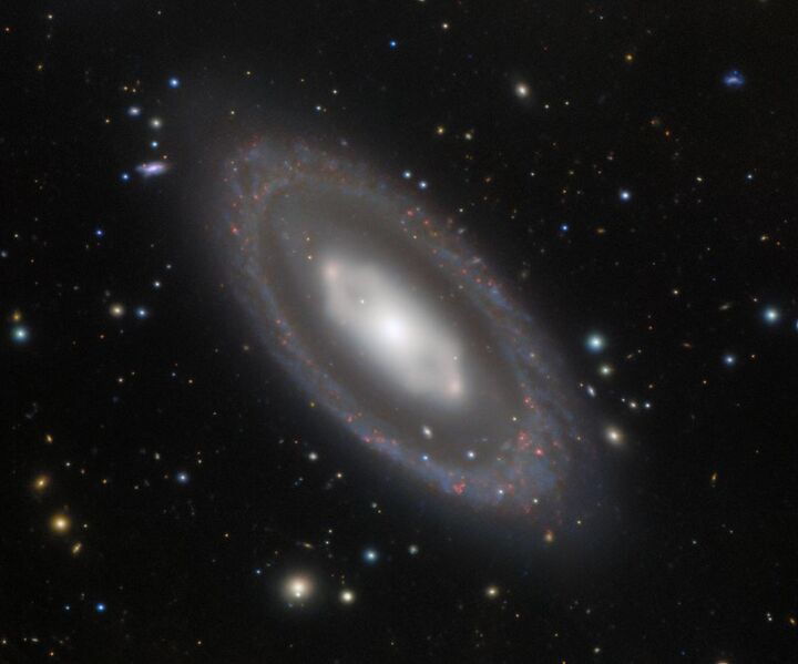 File:NGC7020 - Iotw2224a.jpg