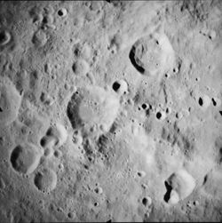 Geiger craters AS17-M-1116.jpg
