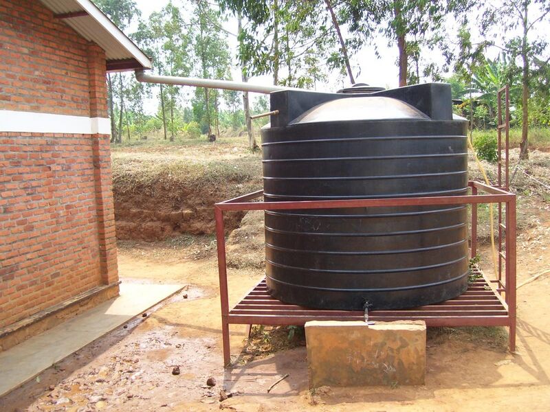 File:Rainwater harvesting tank (5981896147).jpg