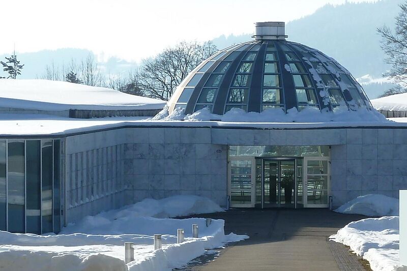 File:University of St. Gallen Convention and Executive Education Center.jpg