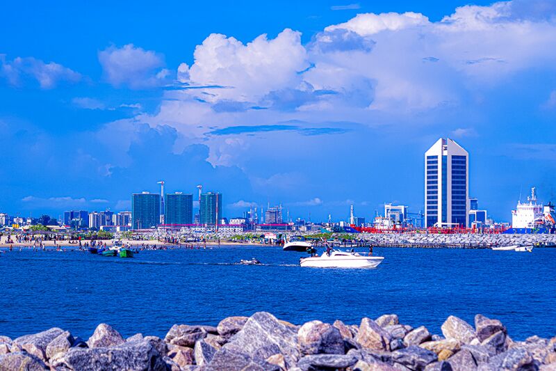 File:View Tarkwa Bay Beach with Eko Atlantic Buildings at Backgroung, in Lagos State. Nigeria (3).jpg