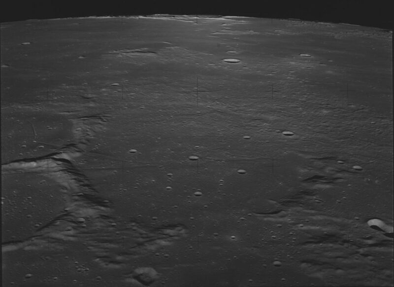 File:Fra Mauro crater AS14-75-10272.jpg
