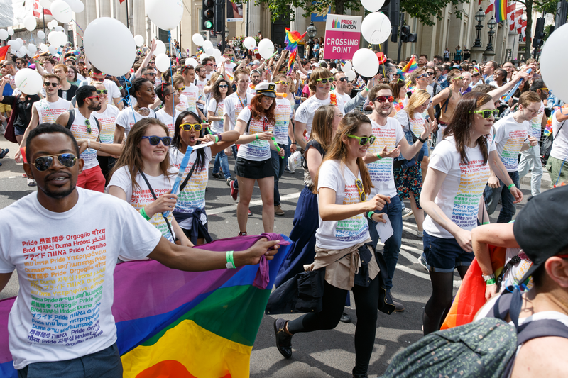 File:Pride in London 2016 - Google participating in the parade.png