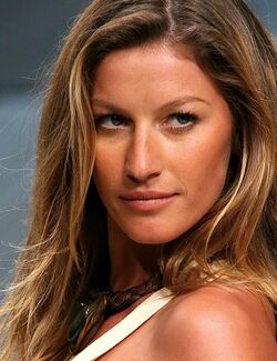 Gisele Bundchen2 cropped.jpg