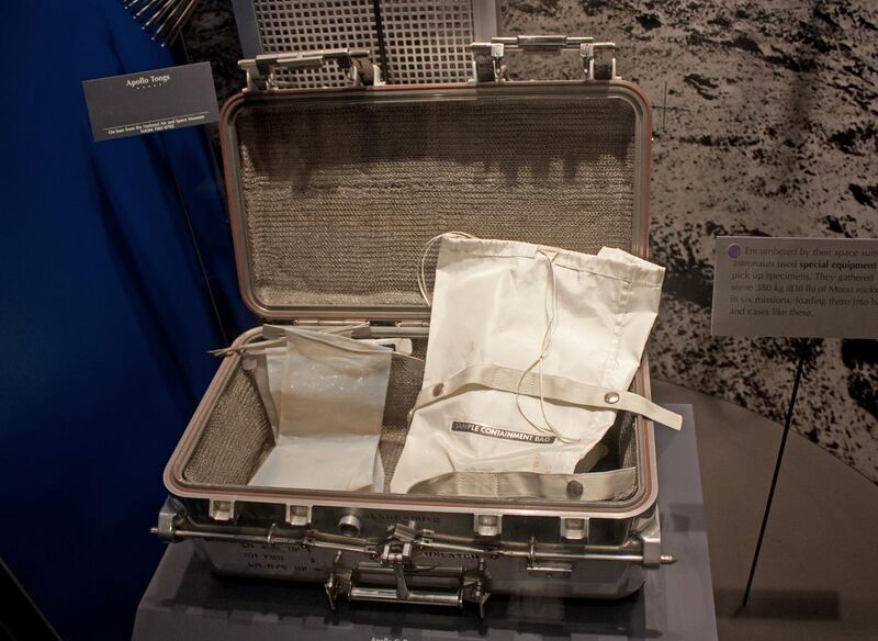File:Moon sample case in National Museum of Natural History.jpg