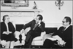 President Nixon, Henry Kissinger and Israeli Prime Minister Golda Meir, meeting in the Oval Office 1973.gif