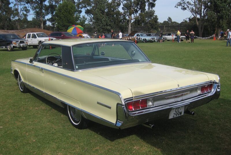 File:1965 Chrysler New Yorker 2-Door Hardtop (rear).JPG