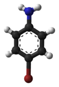 4-bromoaniline-from-xtal-2003-3D-balls.png