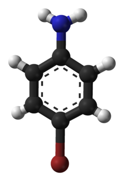 4-bromoaniline-from-xtal-2003-3D-balls.png