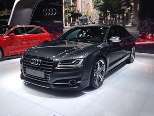 Audi S8 - Tokyo Motor Show 2013.jpg