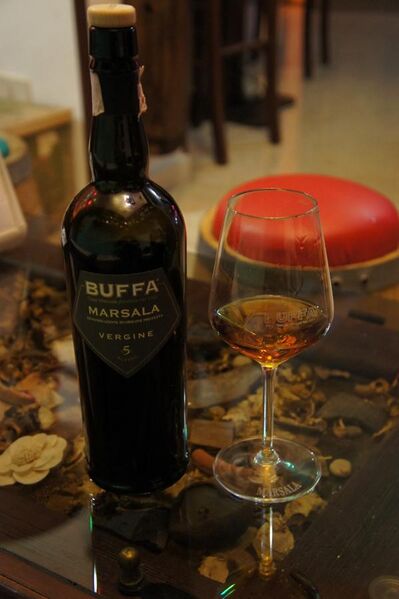File:Buffa Vergine Marsala Wine.jpg