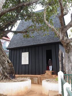 Madagascar Rova ambohimanga house of andrianampoinimerina.JPG