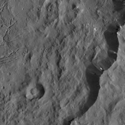 PIA20300-Ceres-DwarfPlanet-Dawn-4thMapOrbit-LAMO-image10-20151220.jpg