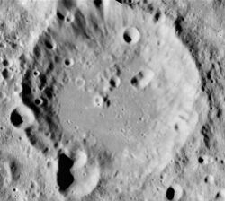 Cyrano crater AS15-M-0090.jpg