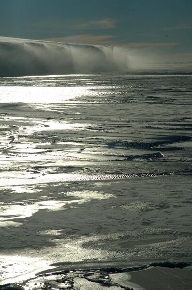 File:Sea ice by fruchtzwerg's world.jpg