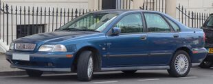 1997 Volvo S40 1.8 Front (1).jpg