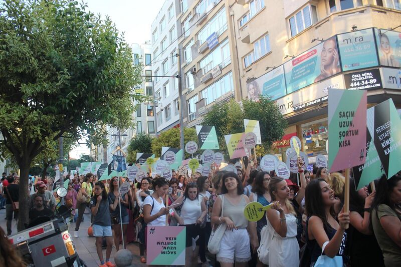 File:Feminist protest from Turkey.jpg