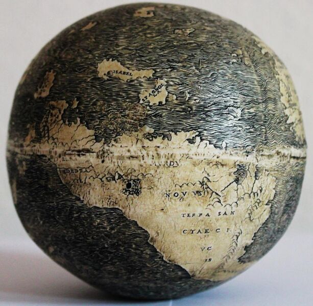 File:Front of the Ostrich Egg Globe.jpg