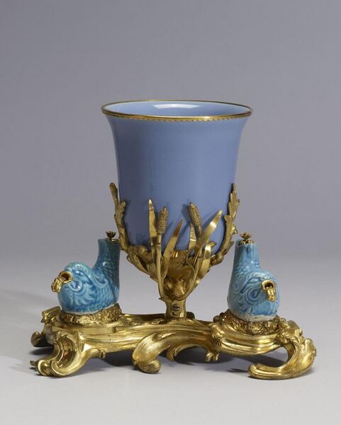 File:Chinese - Bowl Mounted with Two Fish - Walters 492266.jpg