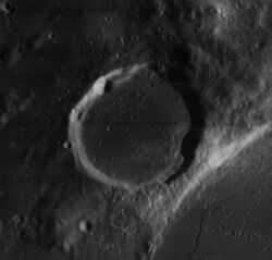 Herodotus crater 4150 h3.jpg