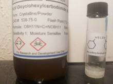 Dicyclohexylcarbodiimide.png