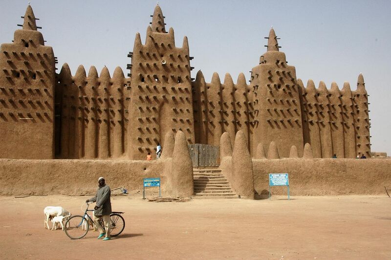 File:Djenne great mud mosque.jpg