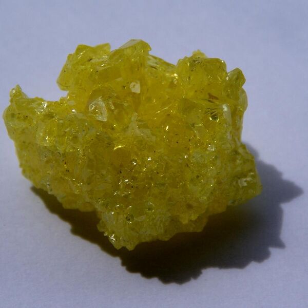 File:Sulfur-crystal.jpg