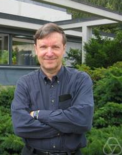 Wilfried Schmid (2006).png