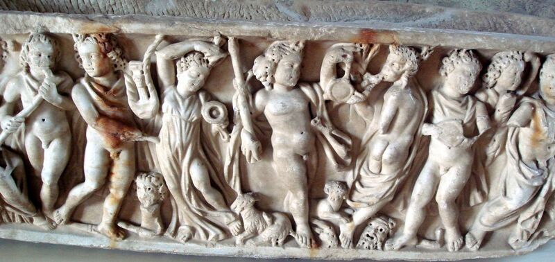 File:2161 - Taormina - Badia Vecchia - Sarcofago romano del sec. II d.C. - Foto Giovanni Dall'Orto, 20-May-2008.jpg