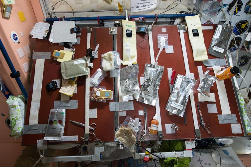 File:ISS-43 Food table in the Unity module.jpg