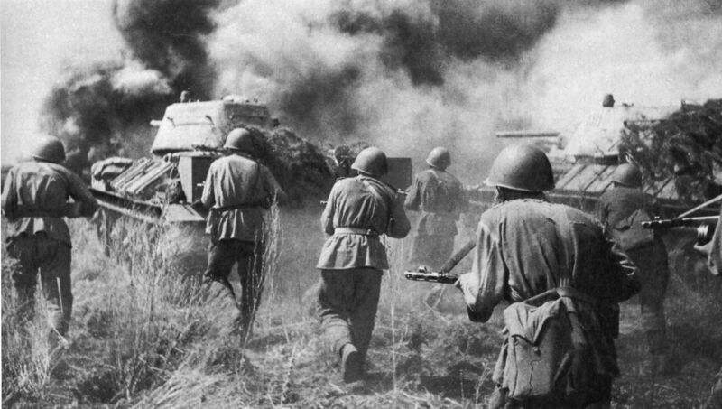 File:Soviet troops and T-34 tanks counterattacking Kursk Voronezh Front July 1943.jpg
