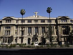 Casa Central Pontificia Universidad Catolica de Chile.JPG