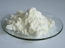 Sample of the compound cinnamic acid in powder form