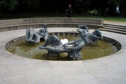 Marshallbrunnen, Frankfurt.jpg