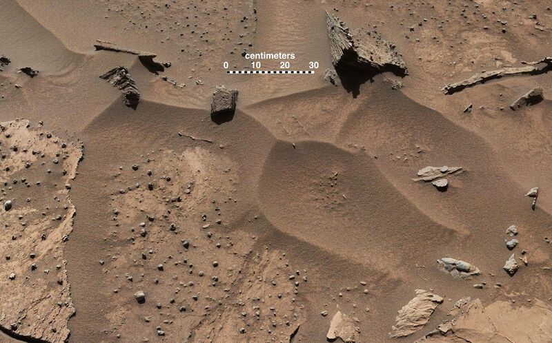 File:PIA20322-MarsCuriosityRover-ErosionResistantNodules-MountSharp-20160309.jpg