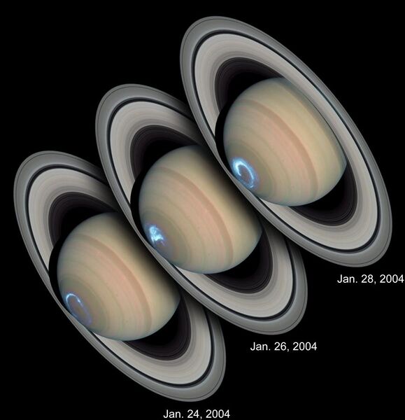 File:Saturn.Aurora.HST.UV-Vis.jpg