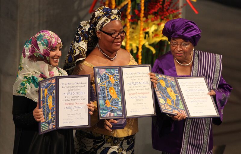 File:Tawakkul Karman Leymah Gbowee Ellen Johnson Sirleaf Nobel Peace Prize 2011 Harry Wad.jpg