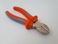 Diagonal pliers 2017 - A2.jpg