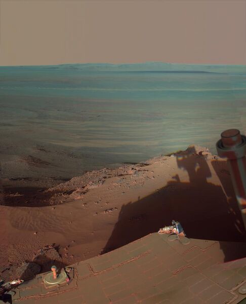 File:Late Afternoon Shadows at Endeavour Crater on Mars.jpg