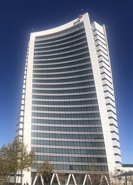 File:PWC Tower South Africa.jpg