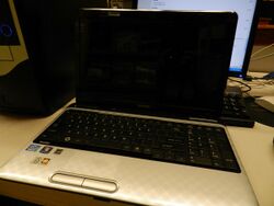 Toshiba Satellite l750.jpg